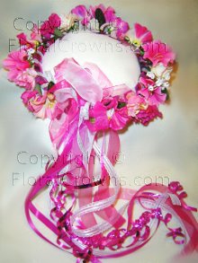 Playful, bright pink petunia wreath