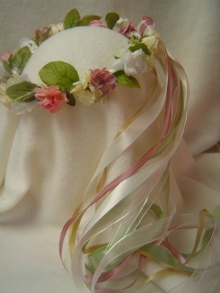 Beautiful Abigail wreath in soft romantic flowers and colors.