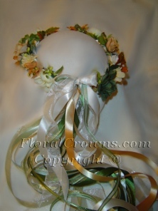 Adelina, soft and romantic summer wreath.